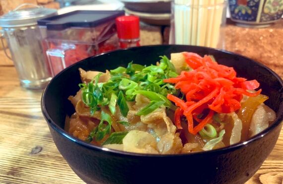 丼が食べられる別府の居酒屋